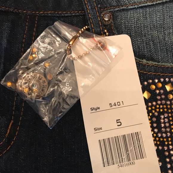 Unique Million dollar babe rhinestone & metal stud embellished blue jeans Money - Picture 8 of 16
